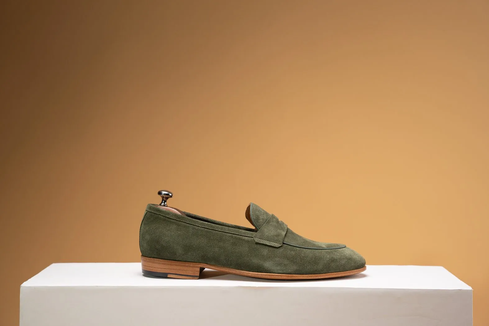 BOSPHORUS LEATHER LOAFER - OLIVE