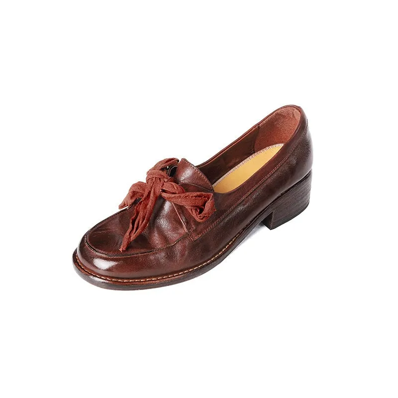 Classic British Retro Round Toe Bow Tie Lace-Up Low Heel Loafers for Women in Black/Brown