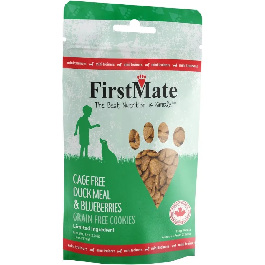 FirstMate Cage Free Duck & Blueberry Mini Trainers Dog Treats, 8 oz