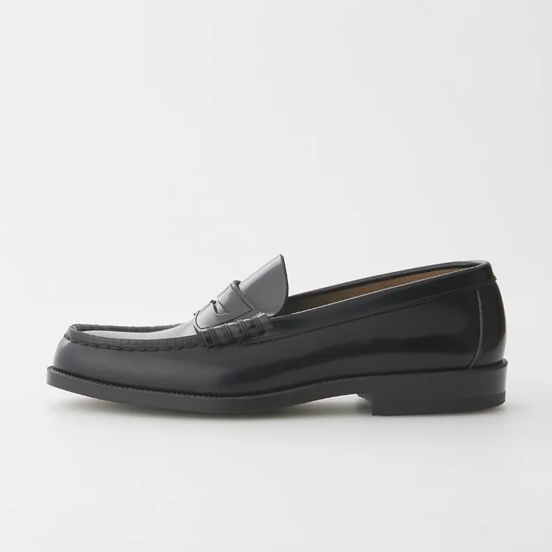 Leather 906 Loafer