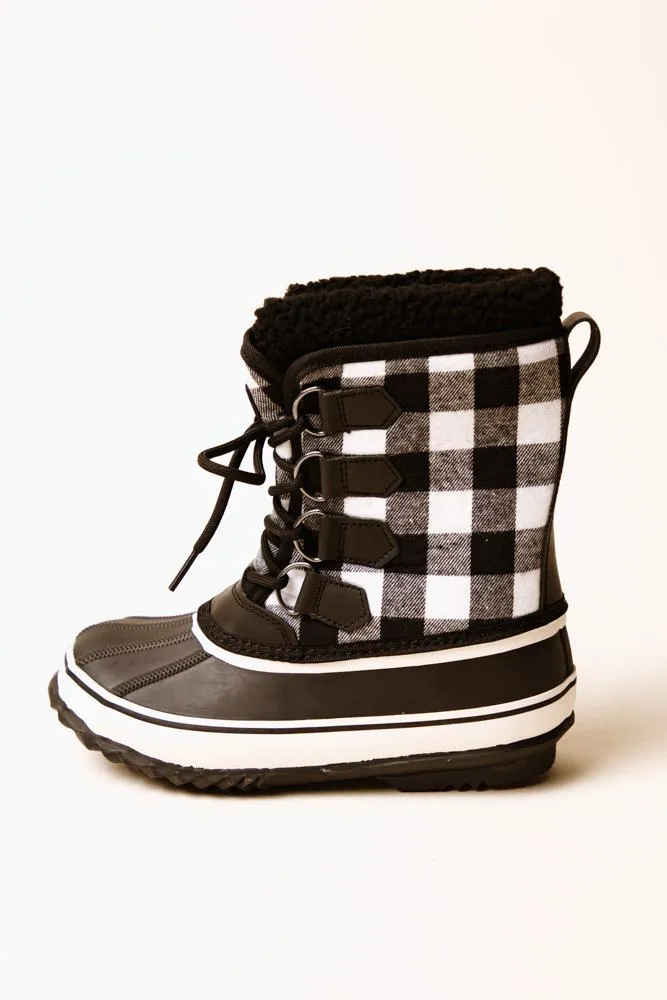 Nava Sport Boots in Plaid