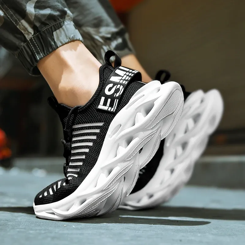 Single Mesh Breathable Casual Running Shoes