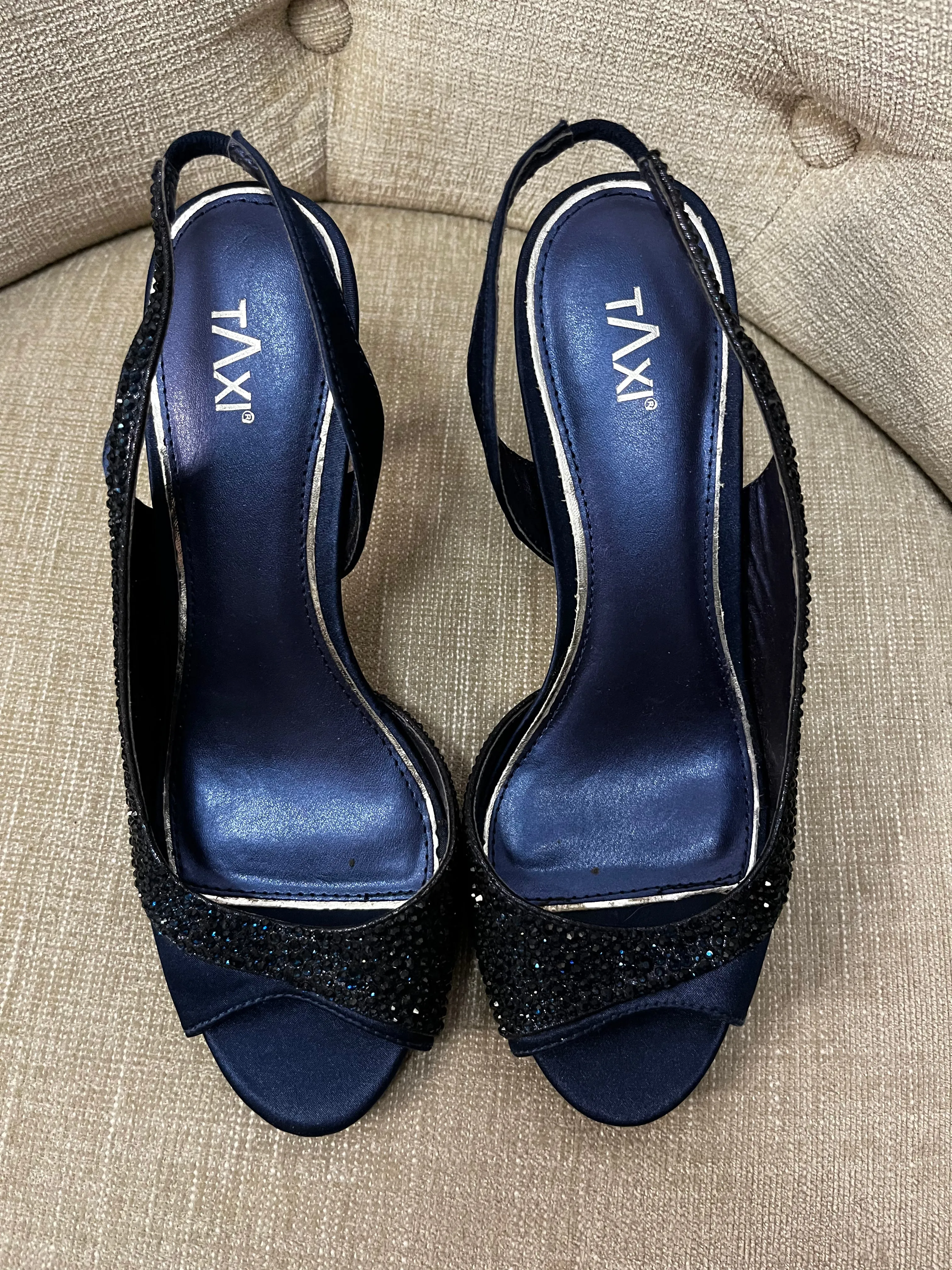 Taxi Navy Slingback Heels (Size 6)