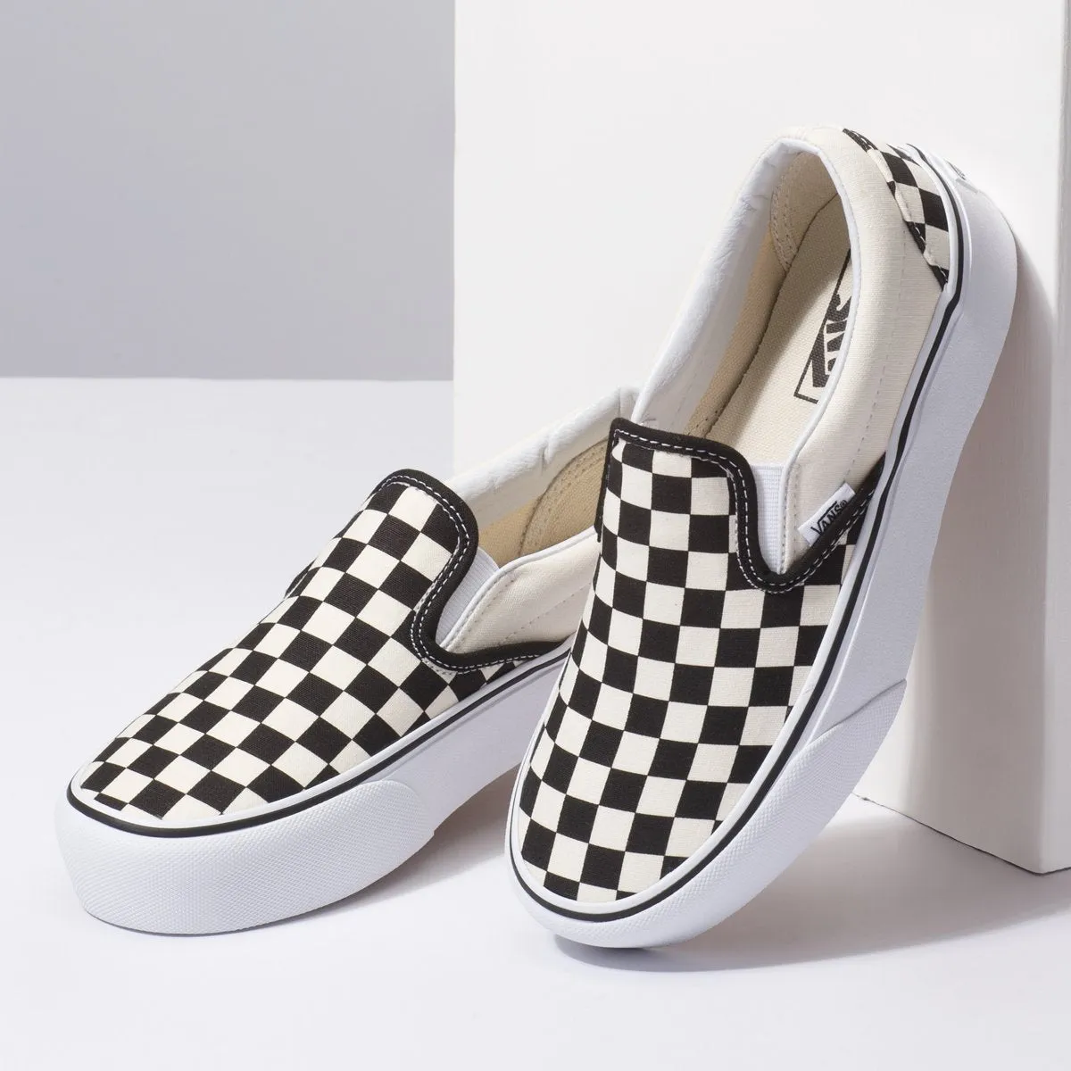 Zapatillas Classic Slip On Platform - Black & White Checker