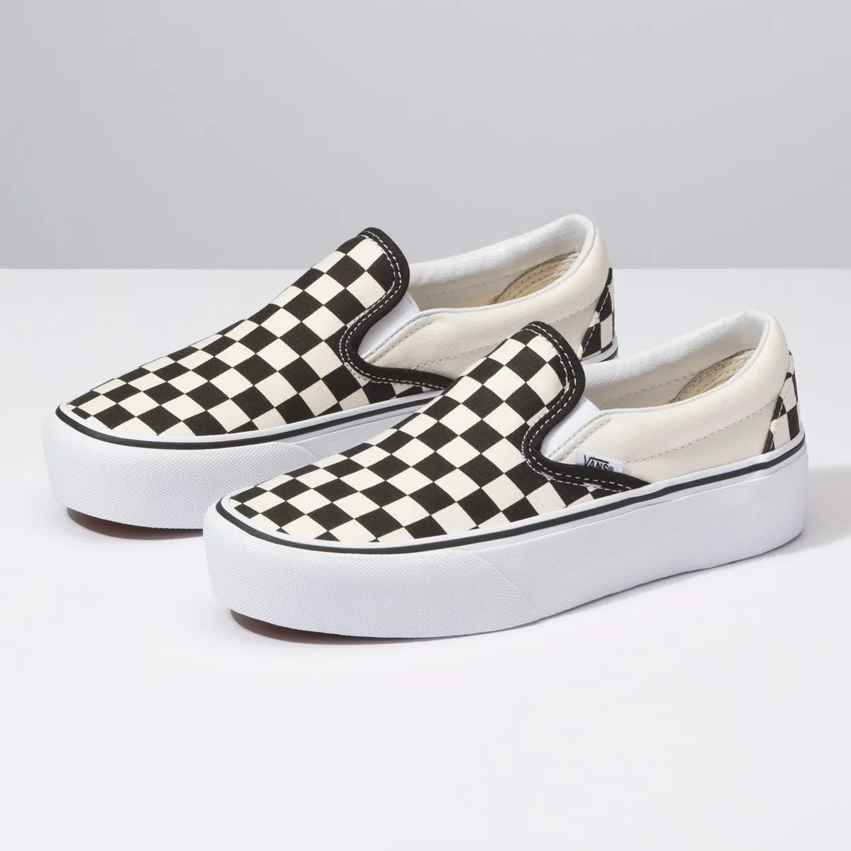 Zapatillas Classic Slip On Platform - Black & White Checker